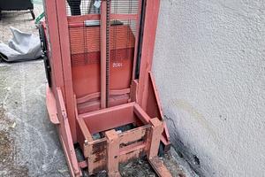 Stoccatore elettrico INCAB (cantilever)