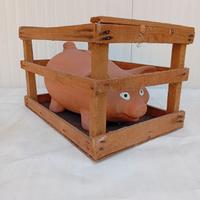 salvadanaio in terracotta