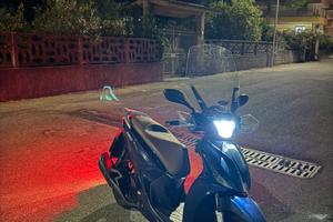 Kymco People S 125 ABS - Pari al Nuovo
