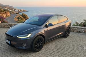 Tesla Model X Long Range FSD Guida autonoma