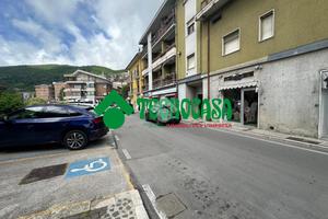 NEGOZIO A MERCOGLIANO