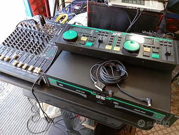 CONSOLA DJ  PIÙ  MIXER  