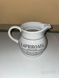 LAPHROAIG 10 YEARS OLD ISLAY MALT SCOTCH WHISKY
