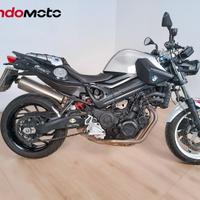 BMW F 800 R CHRIS PFEIFFER EDITION - 2010 Passaggi