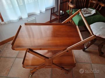 Antiquariato: carrello porta vivande