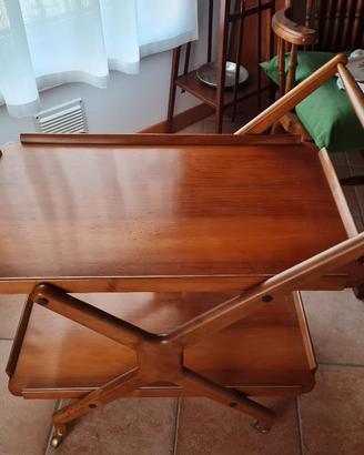 Antiquariato: carrello porta vivande