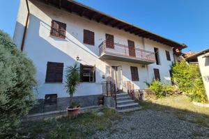 CASA SEMINDIPENDENTE A RIVALTA BORMIDA