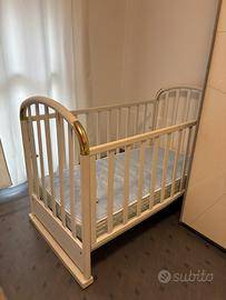 Lettino bambini con materasso incluso