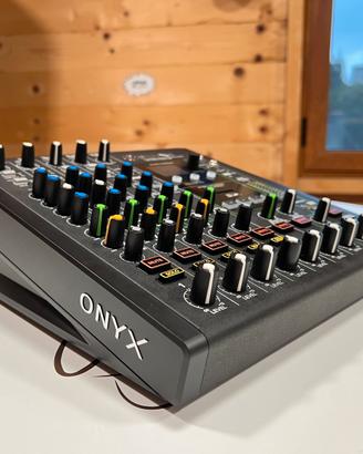Mackie Onyx8  usato completo di imballo originale