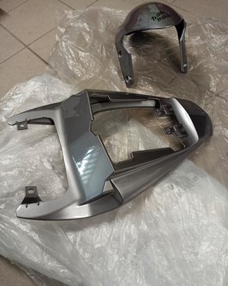 Codone e parafango anteriore Triumph Daytona 675