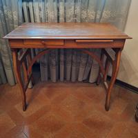 Scrittoio antico in legno