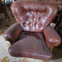 coppia di poltrone in pelle