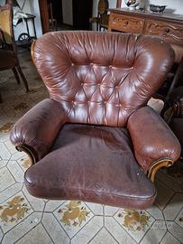 coppia di poltrone in pelle