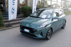 Hyundai i10 benzina