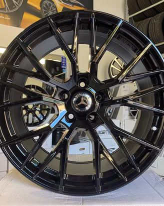 Cerchi Mercedes raggio 18 NUOVI cod.4982