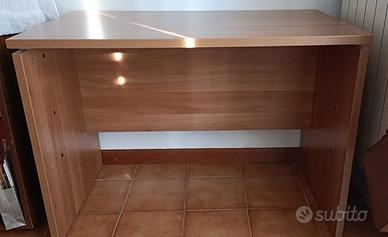 scrivania 
