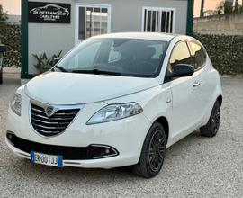 Lancia Ypsilon 1.2 69 CV 5 porte S&S Platinum