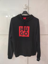 Hugo Boss felpa leggera nera e rossa