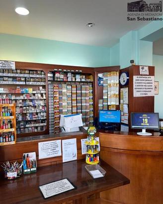 Attività / Licenza di 40 m² con 2 locali a Forlì