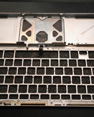Top case originale Apple per MacBook Pro 13"