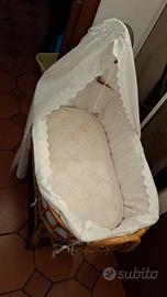 Culla vimini con materasso nuovo