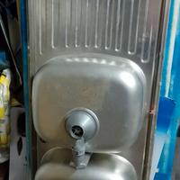 lavello in acciaio inossidabile