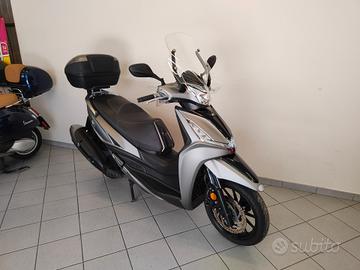 Kymco Agility 300i Noode