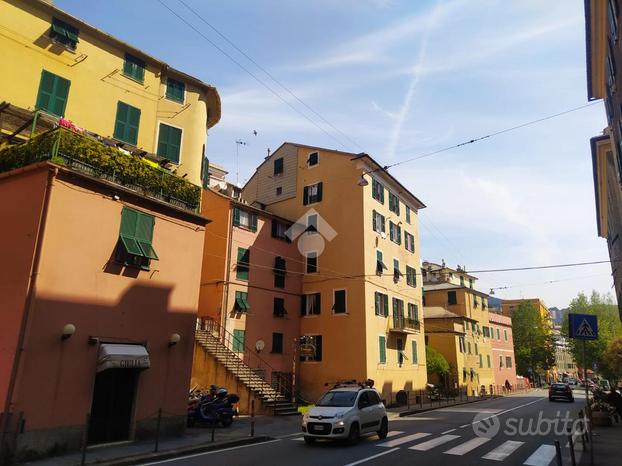 6 LOCALI A GENOVA