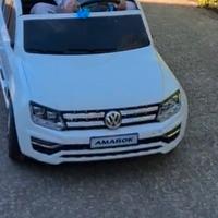 Macchina elettrica per bambini Volkswagen Amarok