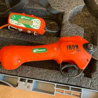 Forbice professionale a batteria Rinieri IRON 400