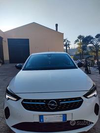 OPEL CORSA CAMBIO AUTOMATICO - 2022