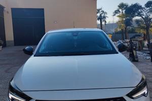 OPEL CORSA CAMBIO AUTOMATICO - 2022