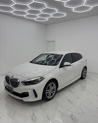 Bmw 116 116d 5p. Msport