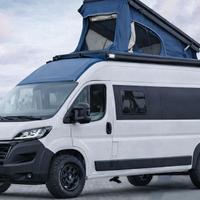 REVOLUTION_La Tenda da tetto per Camper-Van