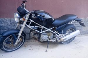 Ducati Monster Dark 600 