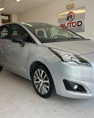 Peugeot 5008 2.0 HDi 163CV 7posti
