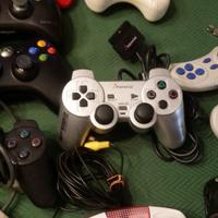 Controller e joistik per videogiochi