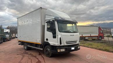 IVECO 100 CASSONATO CON SPONDA