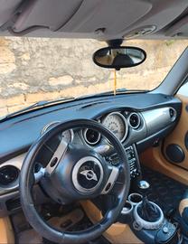 Mini Cooper Park Lane 