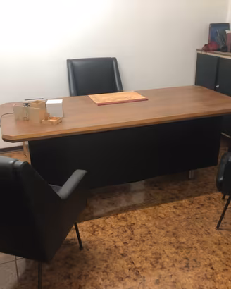 Ufficio direzionale vera pelle PERFETTO