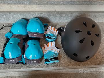 casco bici / roller + protezioni + guanti