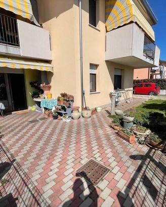 Appartamento di 65 m² con 4 locali e box auto a Co
