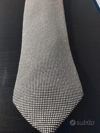 Cravatta Gucci 100% seta  vintage