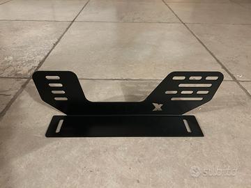 Staffe sedile monoscocca