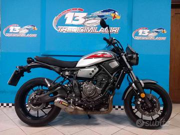 YAMAHA XSR 700