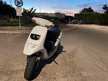 In ve typhoon scooter completamenprezzo trattabile