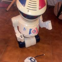 EMIGLIO VINTAGE ROBOT