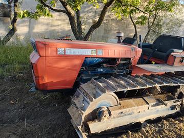 Trattore Cingolato Mini Tauro 60 con Frangizolle