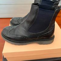 Stivaletto Emanuelle Vee inglesina
