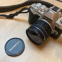 Olympus OM-D E-M10 III + Zuiko 9-18 M4/3